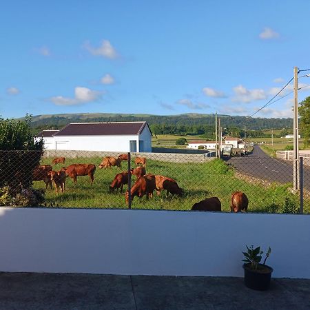 O Postigo Leilighet Praia da Vitória Eksteriør bilde